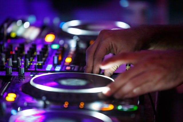 How to hire a DJ in Kenya